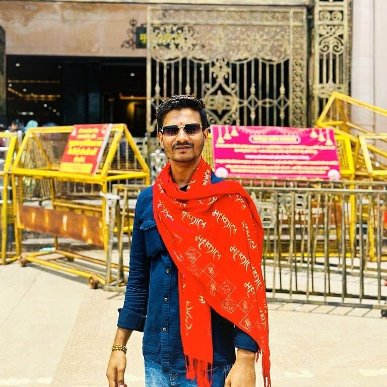 Rohan gade